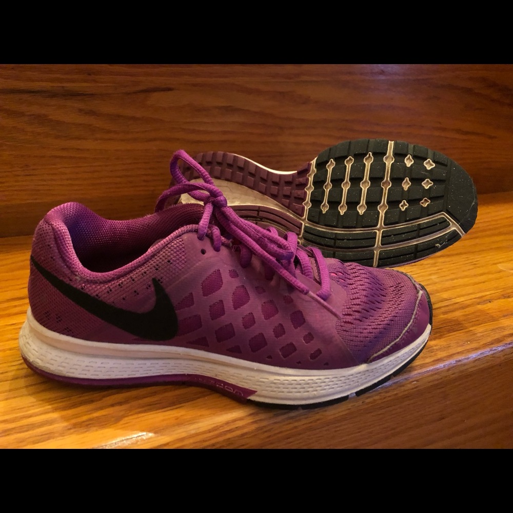 Nike size 2 shoes